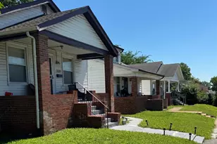 1039 Wall St, Saint Louis, MO 63147 - Photo 2