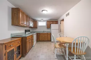 2034 Big Bear, Cuba, MO 65453 - Photo 14