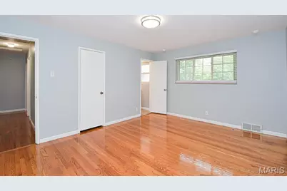 819 Renee Lane, Saint Louis, MO 63141 - Photo 28