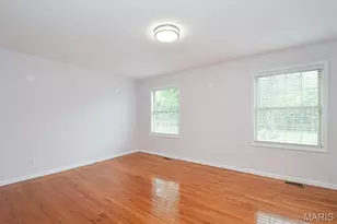 819 Renee Ln, Saint Louis, MO 63141 - Photo 20