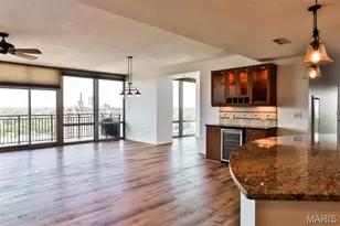 4909 Laclede Ave, Saint Louis, MO 63108 - Photo 10