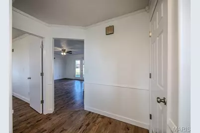 227 E Fremont Road, Lebanon, MO 65536 - Photo 8