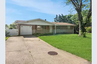 1146 Hawkstone Lane, Saint Louis, MO 63125 - Photo 1