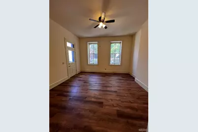2005 Menard Street, Saint Louis, MO 63104 - Photo 2
