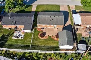 4019 Greenmeadows Dr, Saint Louis, MO 63123 - Photo 32