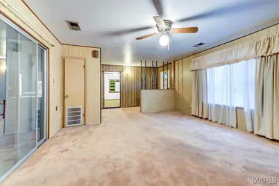 311 Utz Lane, Hazelwood, MO 63042 - Photo 6