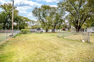 311 Utz Ln, Hazelwood, MO 63042 - Photo 32