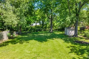 9811 Mill Pass Ln, Saint Louis, MO 63134 - Photo 6