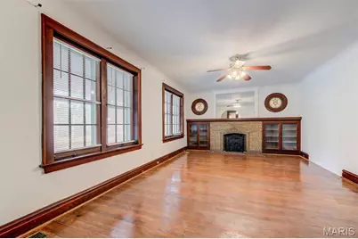 8644 Church Road, Saint Louis, MO 63147 - Photo 8
