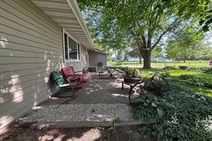215 S Oak St, Monroe City, MO 63456 - Photo 4