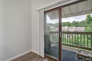2201 Sequoia Park Ct, Maryland Heights, MO 63043 - Photo 12
