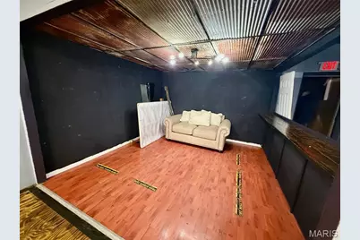 362 E Pine Street, Bourbon, MO 65441 - Photo 6