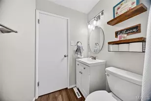 11819 Foxwood Dr, Maryland Heights, MO 63043 - Photo 30