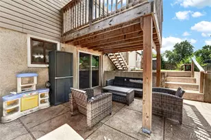 11819 Foxwood Dr, Maryland Heights, MO 63043 - Photo 10