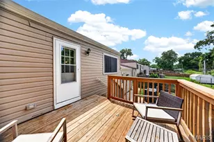 11819 Foxwood Dr, Maryland Heights, MO 63043 - Photo 8