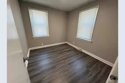2945 Hilleman Avenue, Saint John, MO 63114 - Photo 6