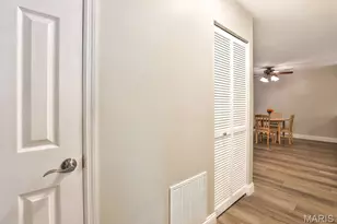12966 Bryce Canyon Dr, Maryland Heights, MO 63043 - Photo 4