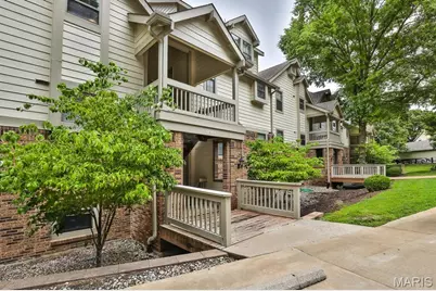 12966 Bryce Canyon Drive #B, Maryland Heights, MO 63043 - Photo 2