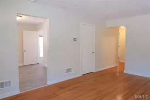 4300 Begg Blvd, Northwoods, MO 63121 - Photo 2
