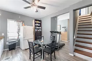3702 Garnier St, Saint Louis, MO 63116 - Photo 8
