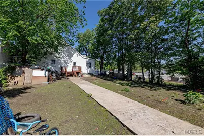 3702 Garnier Street, Saint Louis, MO 63116 - Photo 42