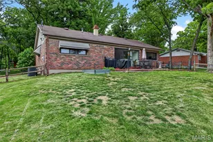 404 Oakmont Cir, Ballwin, MO 63011 - Photo 38