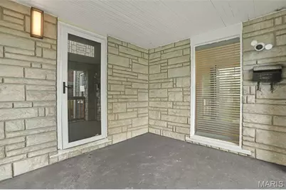 5245 Hamilton Avenue, Saint Louis, MO 63136 - Photo 4