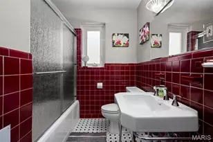 69 Bellerive Acres, Bellerive, MO 63121 - Photo 26
