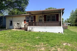 719 Elizabeth St, Sullivan, MO 63080 - Photo 1
