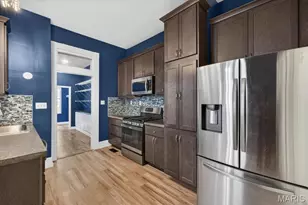 4272 Hartford St, Saint Louis, MO 63116 - Photo 8