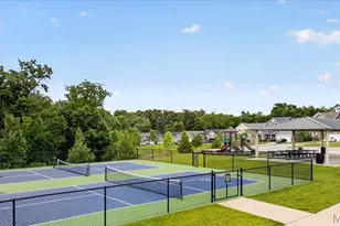 979 Crestwood Ln, O'Fallon, MO 63366 - Photo 44