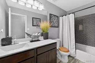 979 Crestwood Ln, O'Fallon, MO 63366 - Photo 24