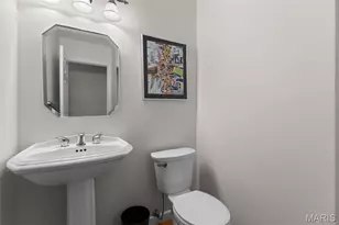2806 Buckfield Ct, Oakville, MO 63129 - Photo 10