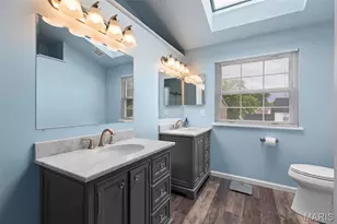 2806 Buckfield Ct, Oakville, MO 63129 - Photo 14