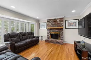 2806 Buckfield Ct, Oakville, MO 63129 - Photo 8