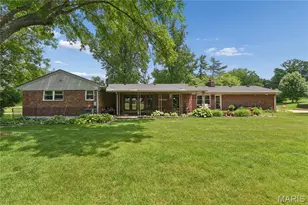 527 Fairways Cir, Creve Coeur, MO 63141 - Photo 28