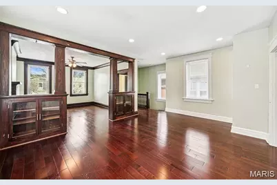 739 Dover Place, Saint Louis, MO 63111 - Photo 6