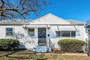 9618 De Porres Ln, Saint Louis, MO 63114 - Photo 2