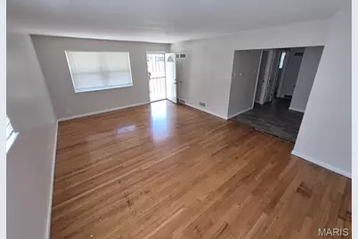1201 June Avenue, Saint Louis, MO 63138 - Photo 4
