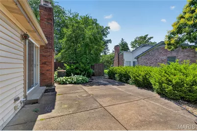 2435 Baxton Way, Chesterfield, MO 63017 - Photo 44