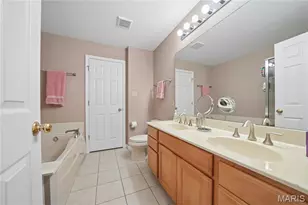 233 Cordovan Commons Pkwy, Saint Louis, MO 63017 - Photo 24