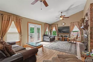 12126 Meade Dr, Wright City, MO 63390 - Photo 10