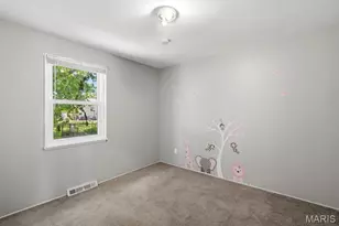 9745 Radio Dr, Saint Louis, MO 63123 - Photo 18