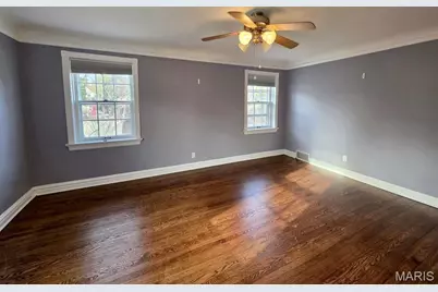 7219 Canterbury Drive, Saint Louis, MO 63121 - Photo 6