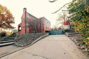 7219 Canterbury Dr, Saint Louis, MO 63121 - Photo 22