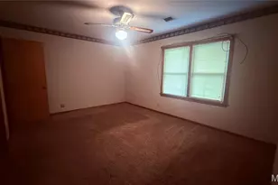 1332 1st St, Kennett, MO 63857 - Photo 16