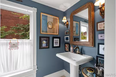 1911 Hickory Street, Saint Louis, MO 63104 - Photo 16