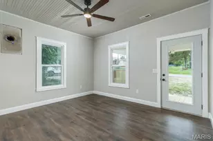 220 Warren St, Richland, MO 65556 - Photo 6