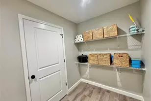 200 W Larkspur Ct, Hannibal, MO 63401 - Photo 22