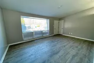 1132 Lakeview Ave, Saint Louis, MO 63138 - Photo 4